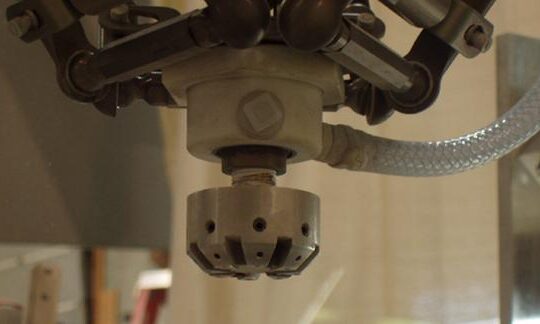 High-Speed Robotic Vision Sorting and Assembly With a Gripper EOAT